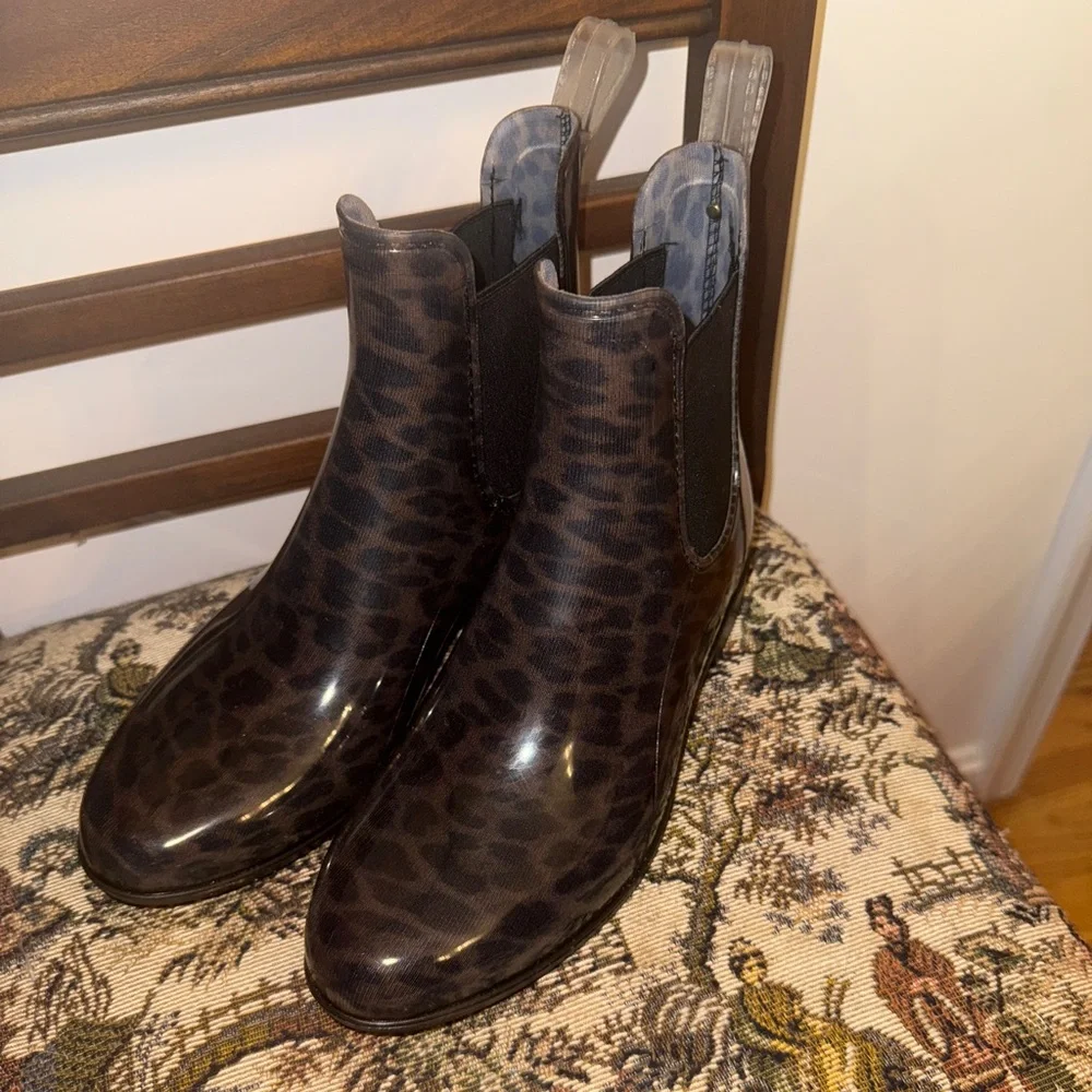 Sam Edelman Tinsley Leopard Print Chelsea Rain Boots | Size 7